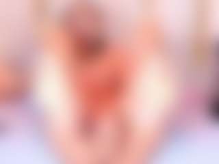 Ainoanoire's Live Sex Cam Show