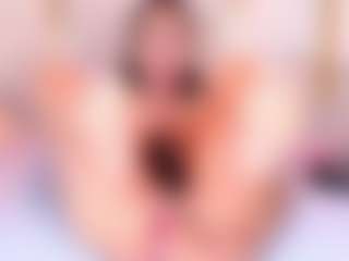 Ainoanoire's Live Sex Cam Show