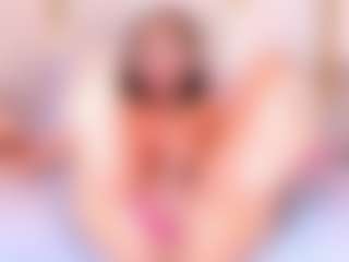 Ainoanoire's Live Sex Cam Show