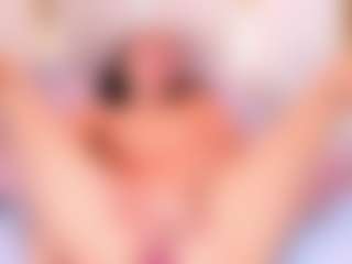 Ainoanoire's Live Sex Cam Show