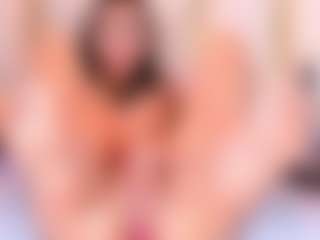 Ainoanoire's Live Sex Cam Show