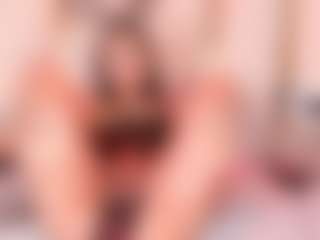 Ainoanoire's Live Sex Cam Show