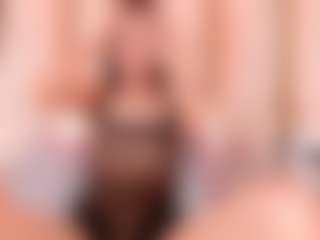 Ainoanoire's Live Sex Cam Show