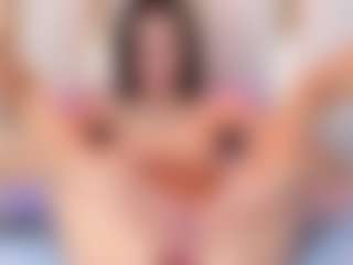Ainoanoire's Live Sex Cam Show