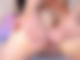 Ainoanoire's Live Sex Cam Show