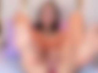 Ainoanoire's Live Sex Cam Show