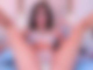 Ainoanoire's Live Sex Cam Show