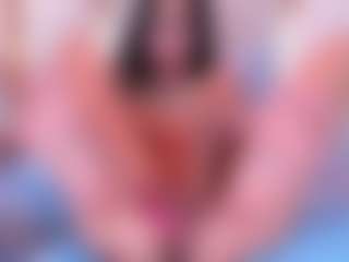 Ainoanoire's Live Sex Cam Show
