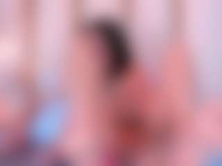 Ainoanoire's Live Sex Cam Show