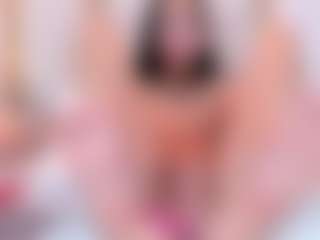 Ainoanoire's Live Sex Cam Show