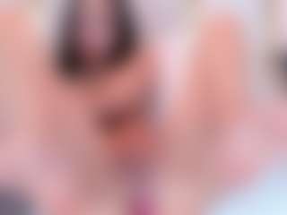 Ainoanoire's Live Sex Cam Show