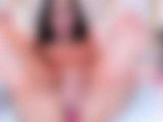 Ainoanoire's Live Sex Cam Show
