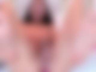 Ainoanoire's Live Sex Cam Show