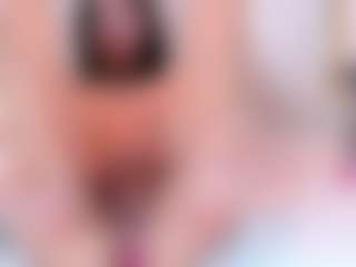 Ainoanoire's Live Sex Cam Show
