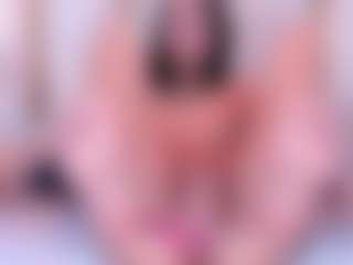 Ainoanoire's Live Sex Cam Show