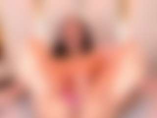 Ainoanoire's Live Sex Cam Show