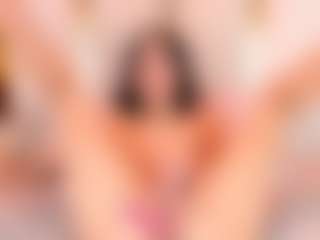 Ainoanoire's Live Sex Cam Show