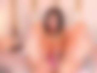 Ainoanoire's Live Sex Cam Show