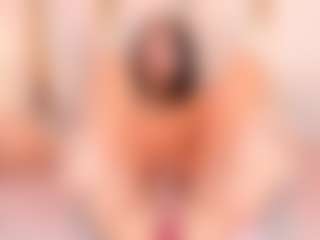 Ainoanoire's Live Sex Cam Show