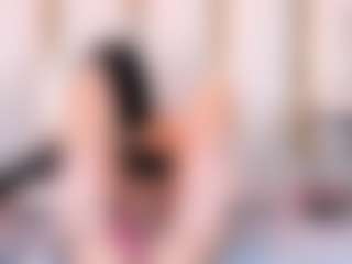 Ainoanoire's Live Sex Cam Show