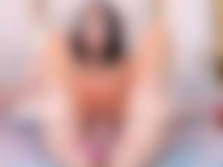 Live cam show with Ainoanoire - Anal on CamClone