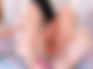 Ainoanoire's Live Sex Cam Show