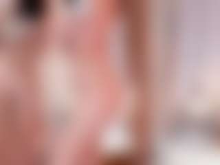 Ainoanoire's Live Sex Cam Show