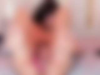 Ainoanoire's Live Sex Cam Show