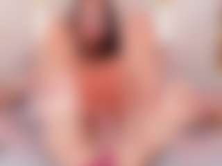Live cam show with Ainoanoire - Bikini on Camsoda