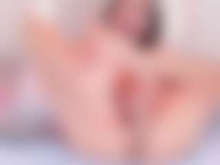 Ainoanoire's Live Sex Cam Show