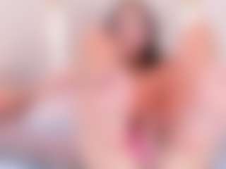 Ainoanoire's Live Sex Cam Show