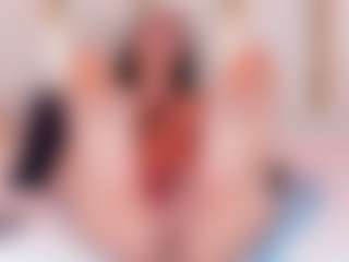 Ainoanoire's Live Sex Cam Show