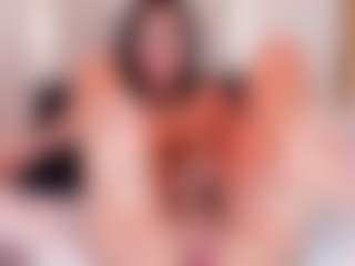 Ainoanoire's Live Sex Cam Show