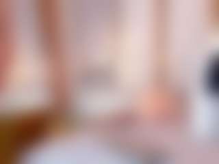 Ainoanoire's Live Sex Cam Show