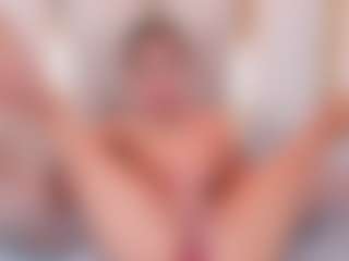 Ainoanoire's Live Sex Cam Show