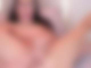 Ainoanoire's Live Sex Cam Show