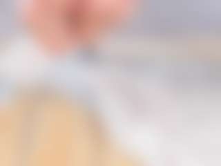 Ainoanoire's Live Sex Cam Show