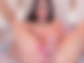 Ainoanoire's Live Sex Cam Show