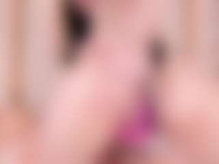 Ainoanoire's Live Sex Cam Show