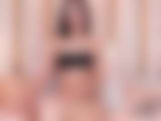 Ainoanoire's Live Sex Cam Show