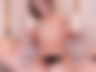 Ainoanoire's Live Sex Cam Show