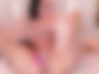 Ainoanoire's Live Sex Cam Show