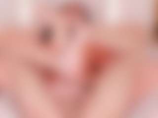 Ainoanoire's Live Sex Cam Show