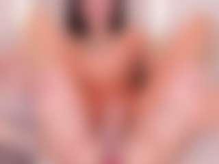 Ainoanoire's Live Sex Cam Show