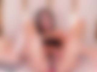 Ainoanoire's Live Sex Cam Show