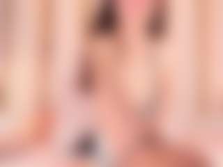 Live cam show with Ainoanoire - Full Nudity on Livezox
