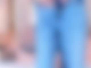 Ainoanoire's Live Sex Cam Show