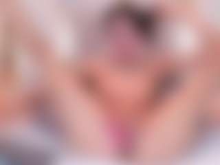 Live cam show with Ainoanoire - Skinny on Camsoda