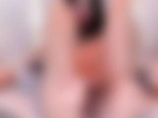 Ainoanoire's Live Sex Cam Show