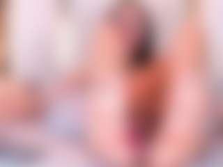 Ainoanoire's Live Sex Cam Show